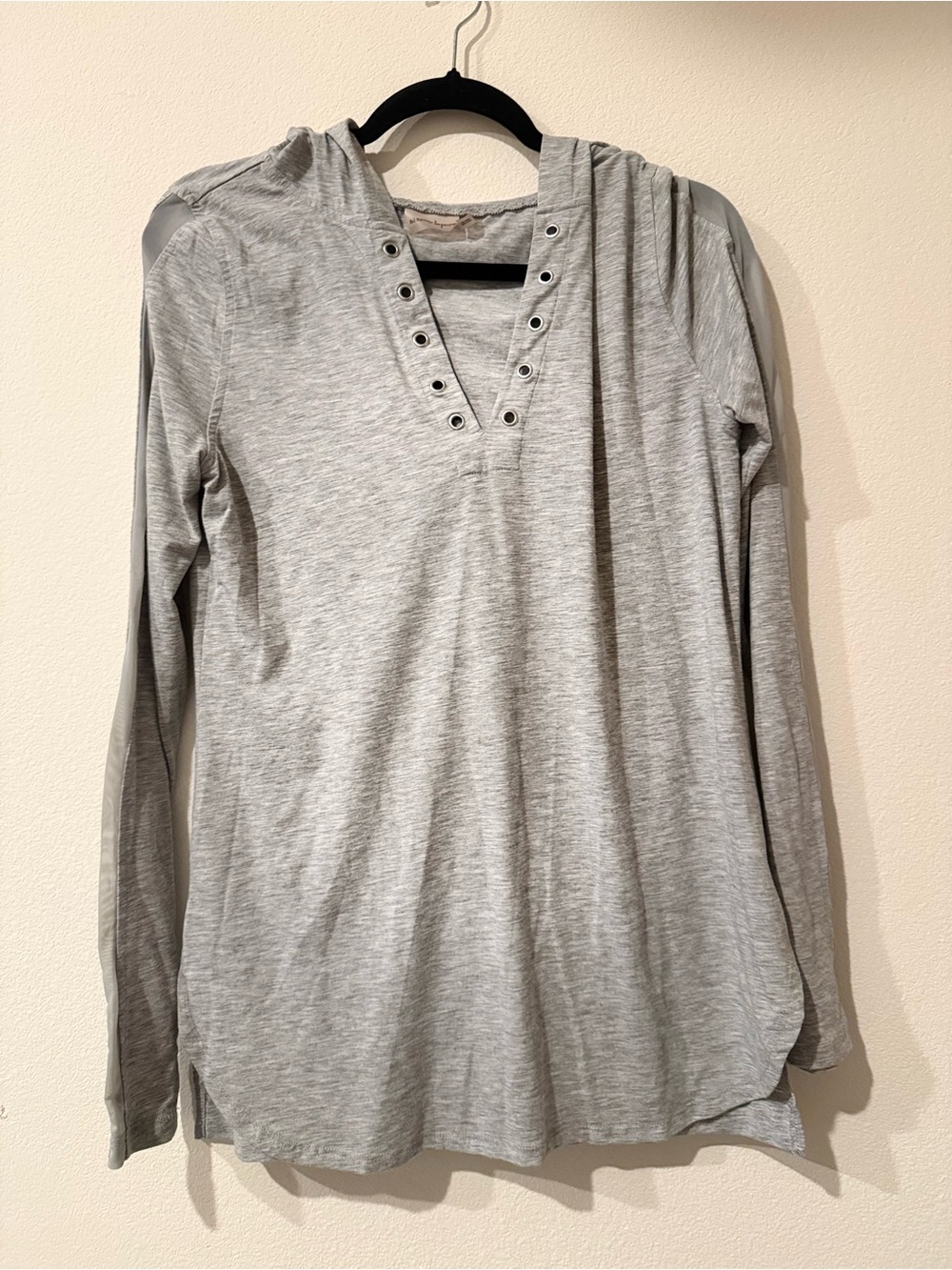 Nanette Lepore Gray Hooded V-Neck Eyelet Long-Sleeve Gothic Grommet Size Medium